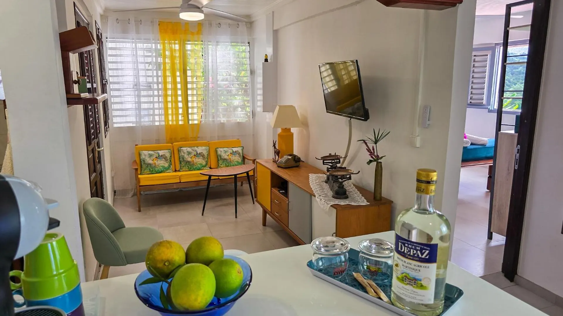 Kay Lucile, Vue Mer Sur Les Hauteurs Du Carbet, 5 Minutes Plage Le Carbet Tatil Evi